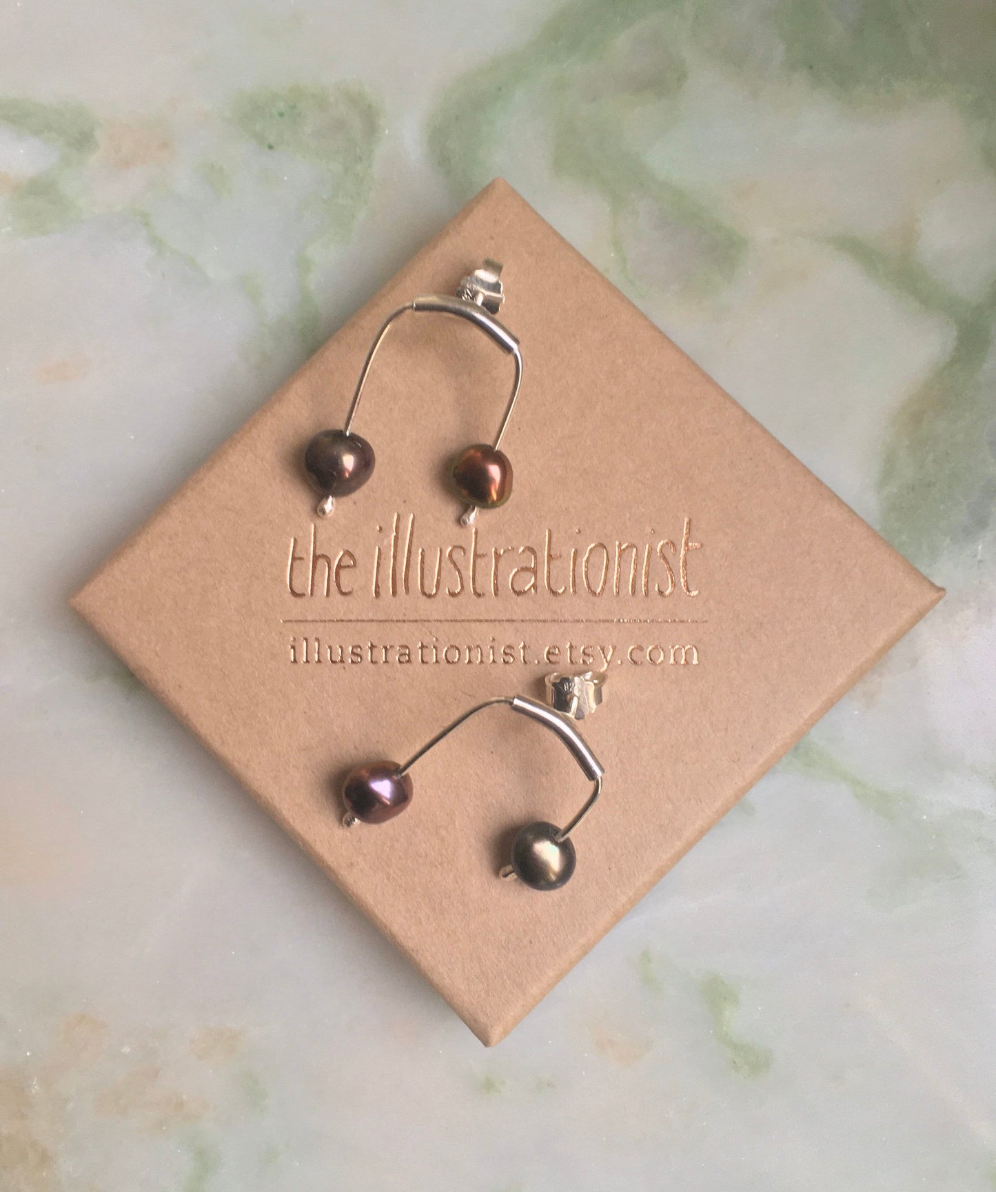 Modern pearl earrings