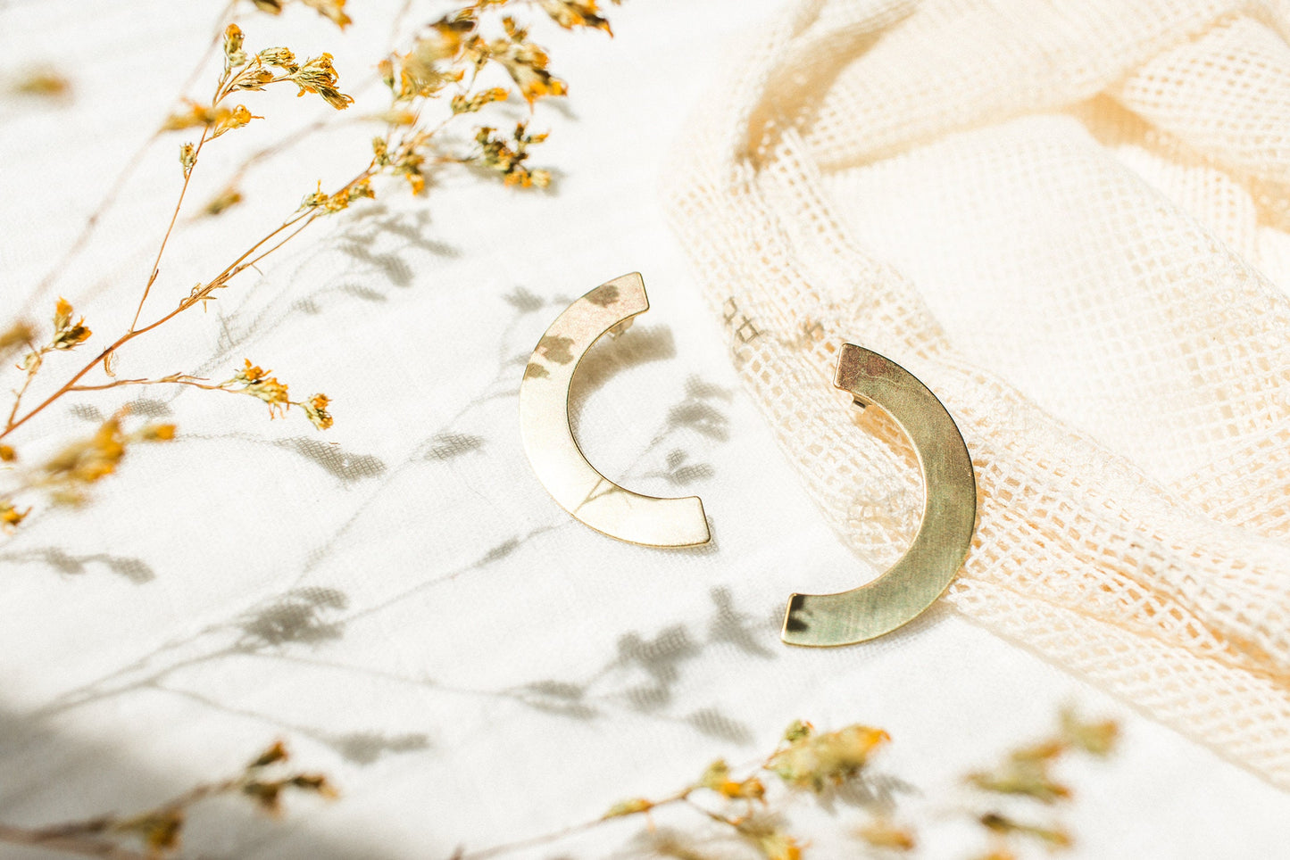Big half circle earrings