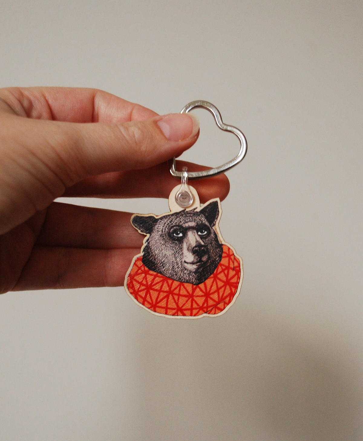 Bruine beer sleutelhanger, boscadeau (cadeau voor nieuwe woning)