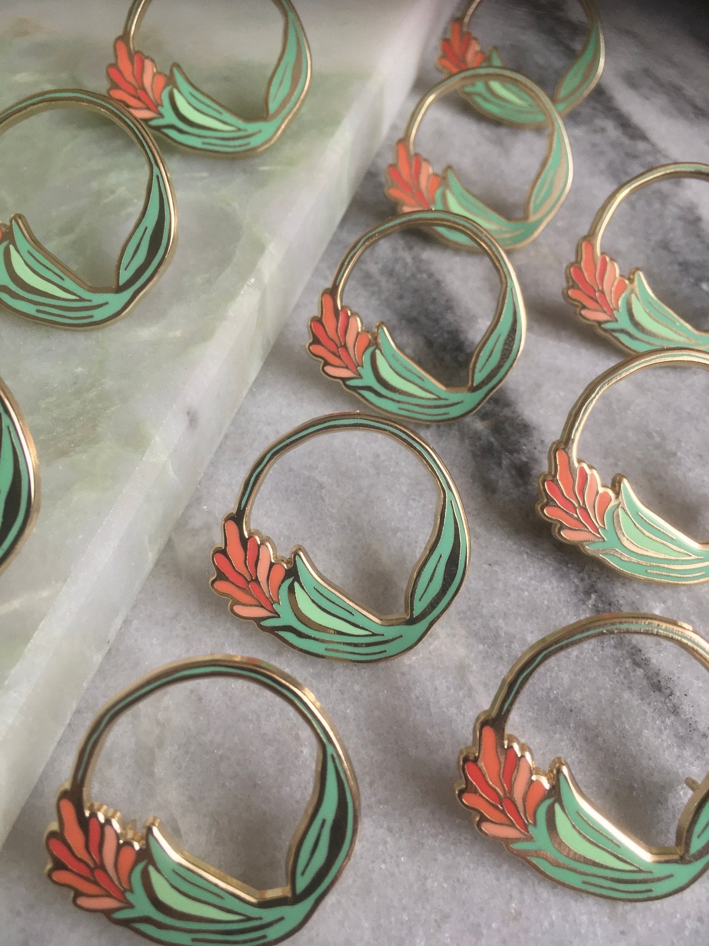Protea flower circle pin