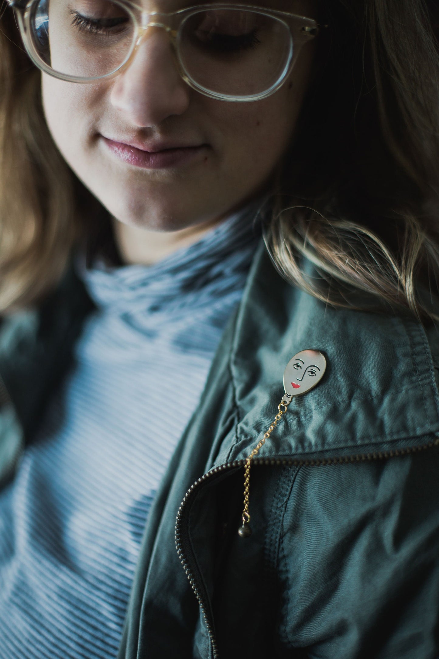 Balloon enamel pin